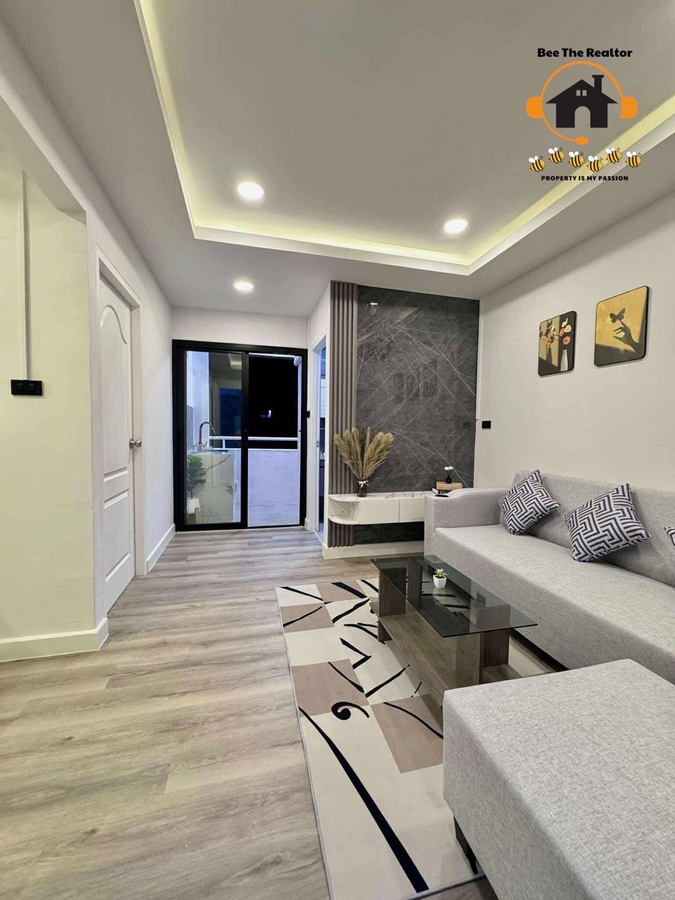 3752D36DEB57A3DED54C6F6DE50DB96A-(W) Large