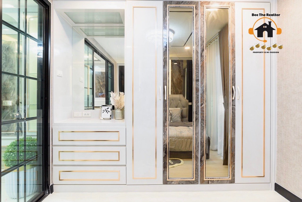 579379638_4186416154910524_6631991646712410582_N-(W) Large