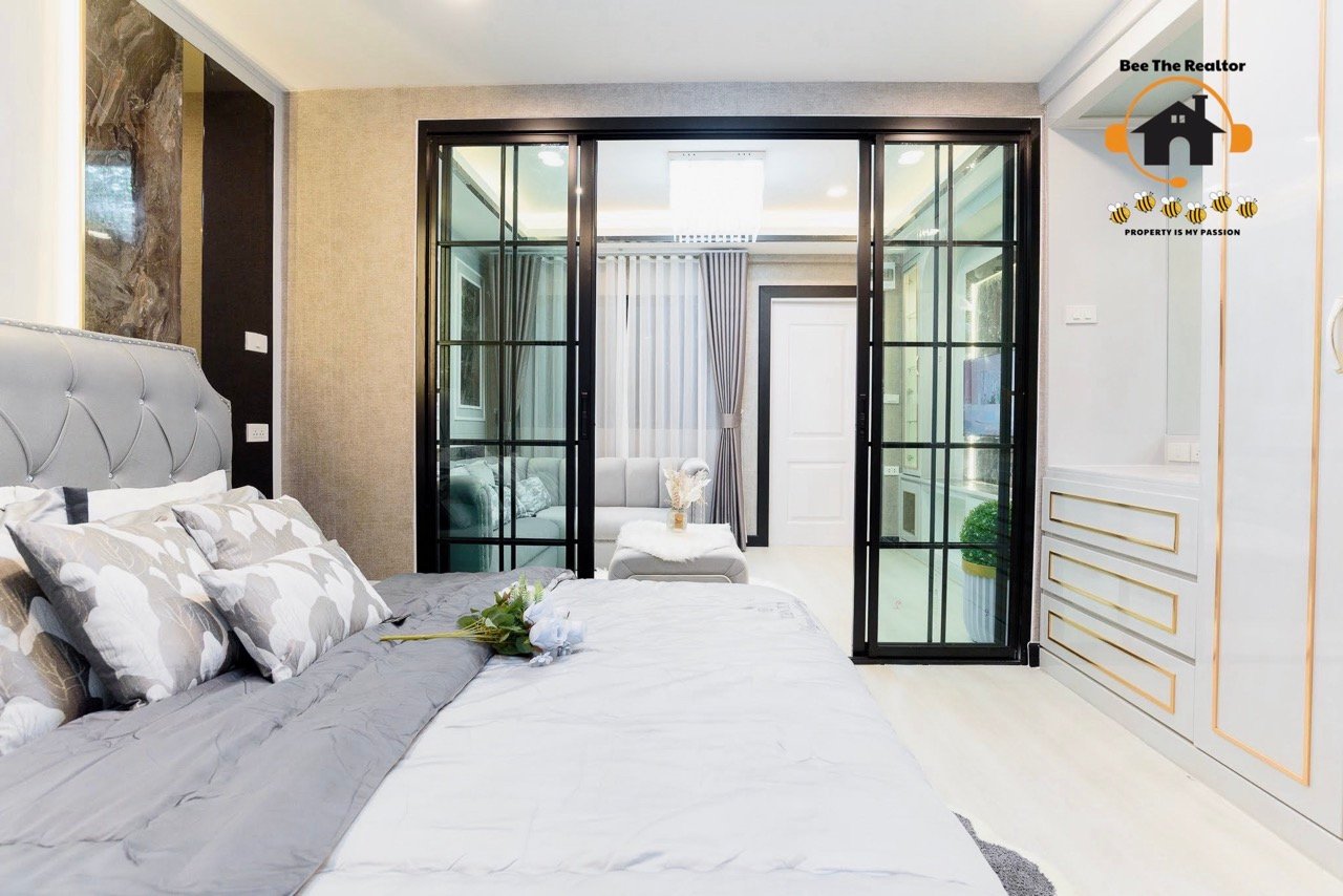 579441205_4186416648243808_1365423522810933271_N-(W) Large