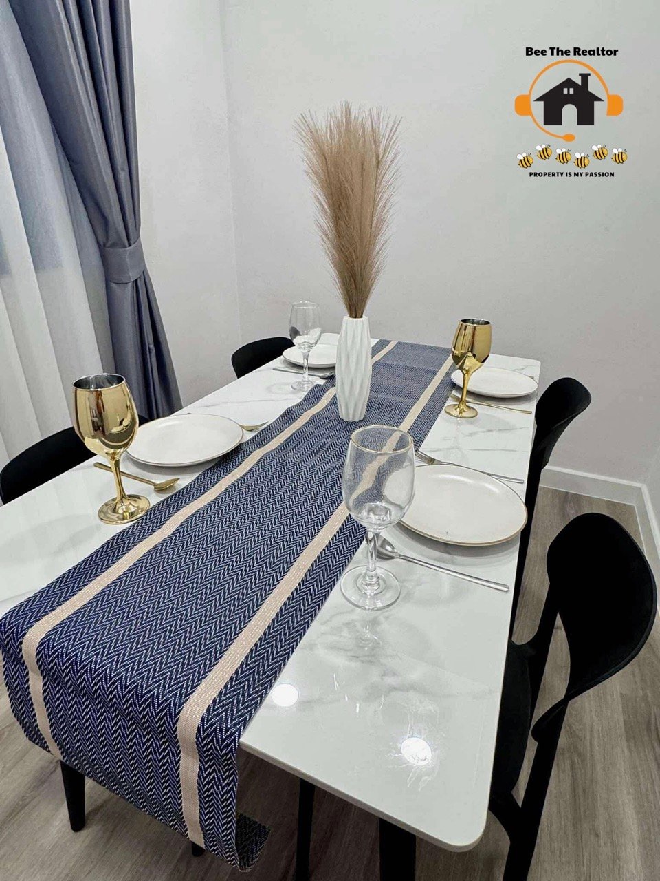 C84D9BD43580CDD812C000612D6A4FD3-(W) Large