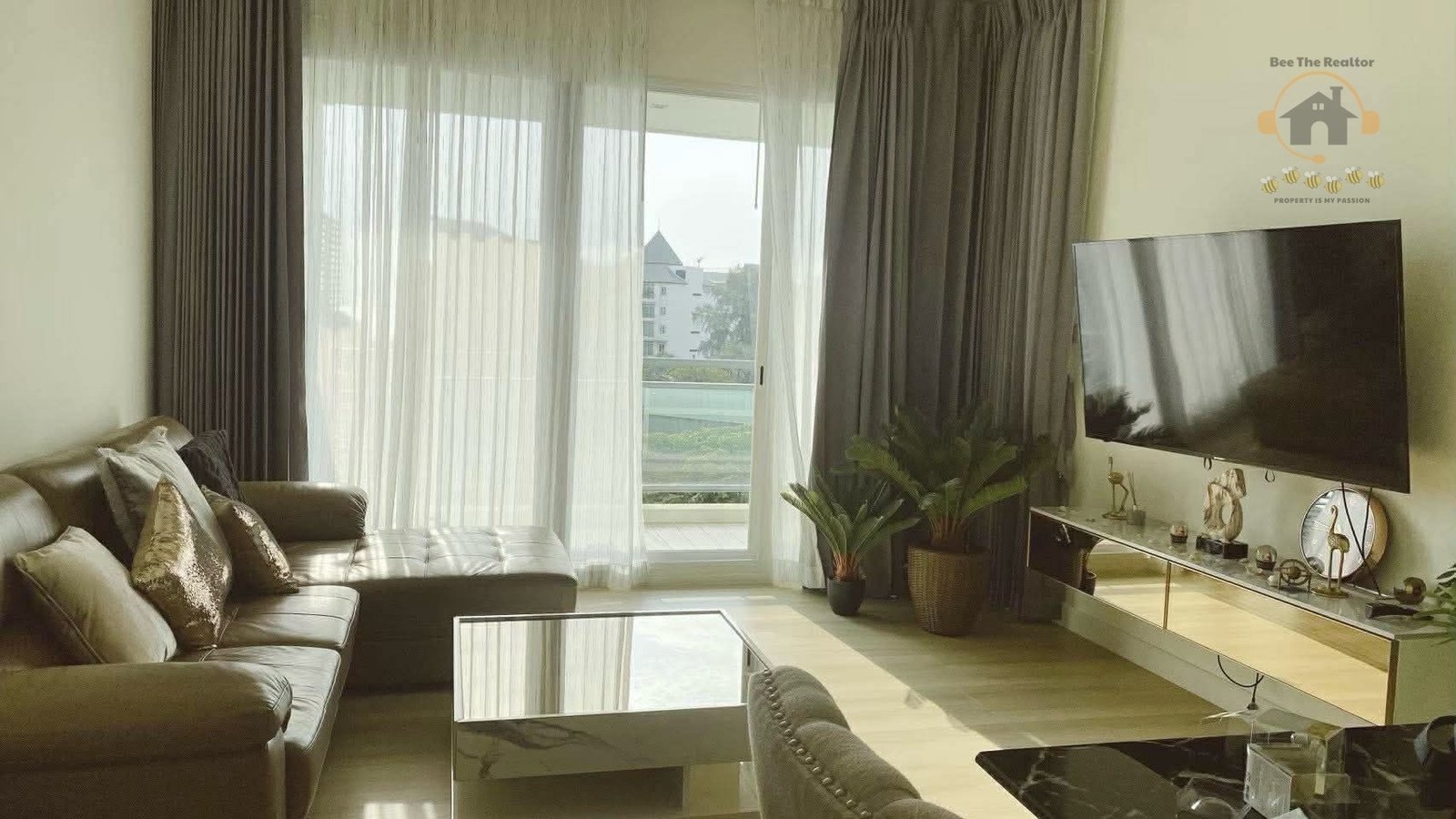 643212D92DAE63B69083BAF63F8EA135-(W)